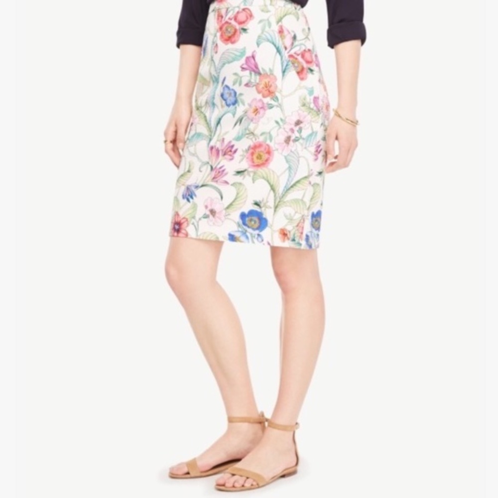 Ann Taylor Floral Pencil Skirt - Picture 2 of 12